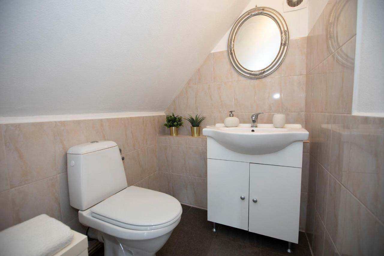 Apartament Central Deal Sibiu Exterior photo